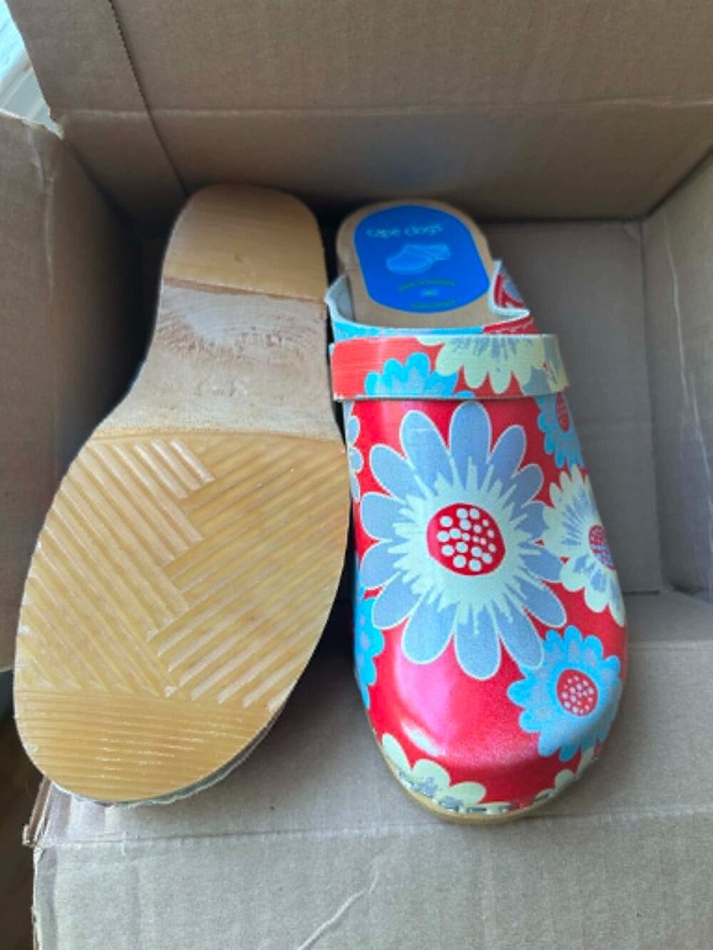 Floral Swedish wood clogs, 37